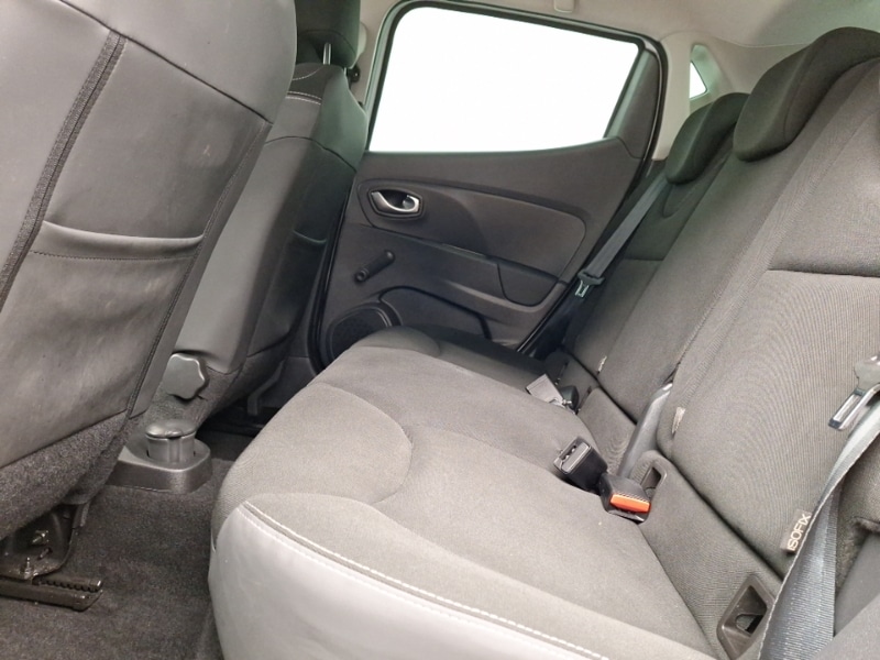 Used Renault Clio 2019 for sale - 76630682: Photo 6