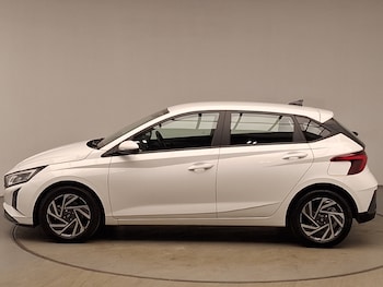 Used Hyundai i20 2024 for sale - 75963783: Photo