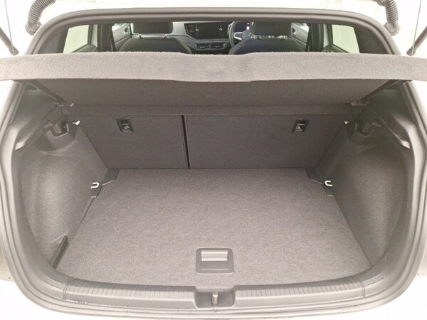 Used Volkswagen Polo 2024 for sale - 75058838: Photo 8