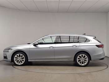 Used Skoda Superb 2024 for sale - 74848112: Photo