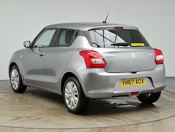 Used Suzuki Swift 2017 for sale - 79501684: Photo