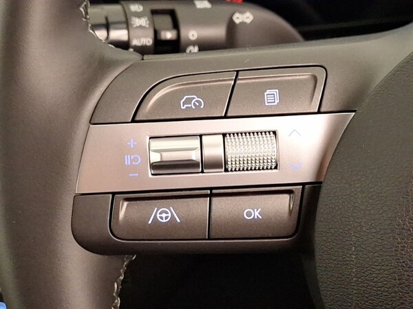 Used Hyundai KONA 2025 for sale - 75184286: Photo 16