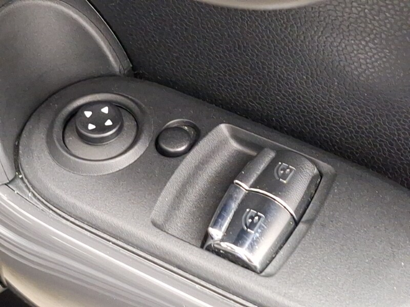 Used MINI Hatch 2018 for sale - 77183529: Photo 12