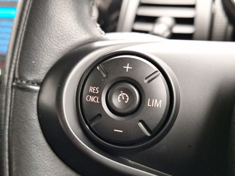 Used MINI Hatch 2018 for sale - 77183529: Photo 15