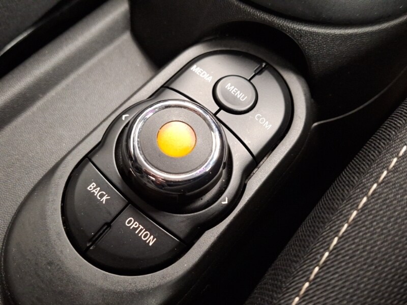 Used MINI Hatch 2018 for sale - 77183529: Photo 17