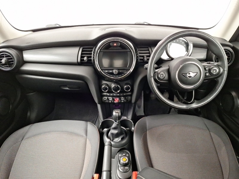 Used MINI Hatch 2018 for sale - 77183529: Photo 2