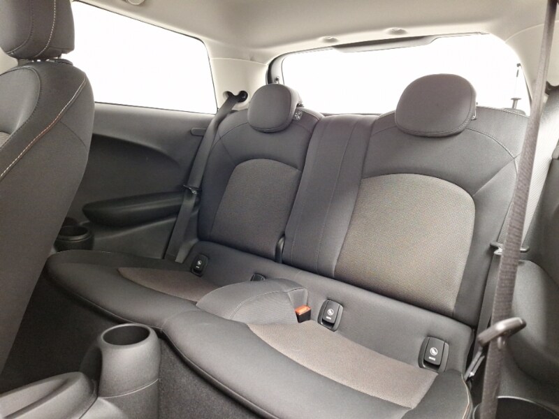 Used MINI Hatch 2018 for sale - 77183529: Photo 6