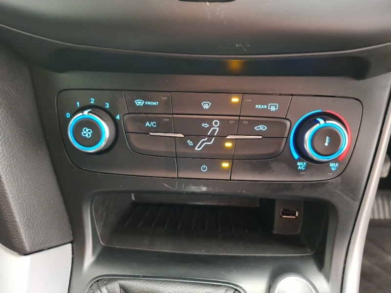 Used Ford Focus 2017 for sale - 78218757: Photo 16