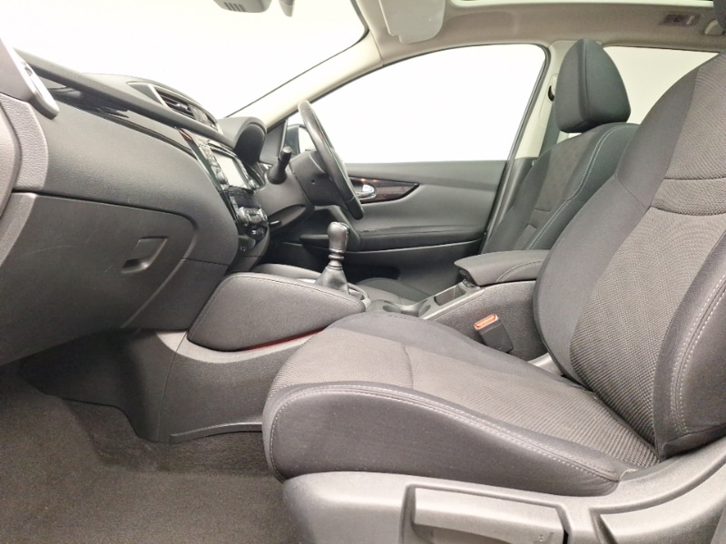 Used Nissan Qashqai 2017 for sale - 76613805: Photo 5