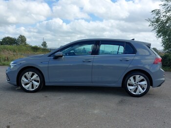 Used Volkswagen Golf 2021 for sale - 75882480: Photo