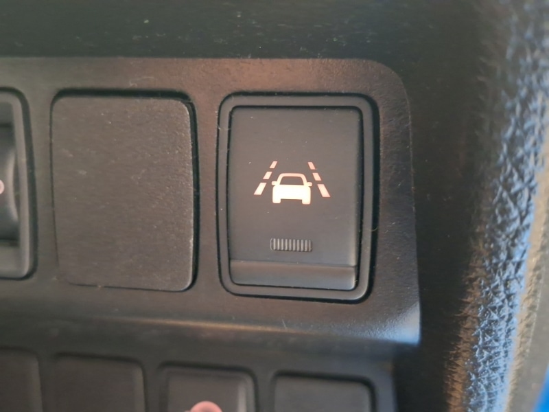 Used Nissan Qashqai 2017 for sale - 77823008: Photo 17