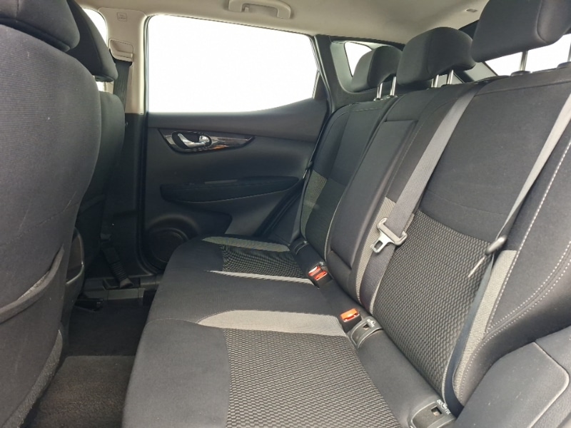 Used Nissan Qashqai 2017 for sale - 77823008: Photo 6