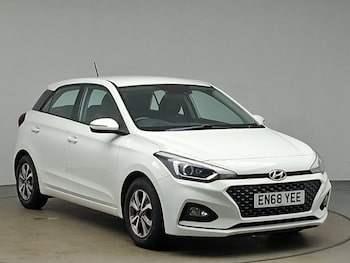 Used Hyundai i20 2019 for sale - 79147440: Photo