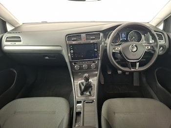 Used Volkswagen Golf 2017 for sale - 78808683: Photo