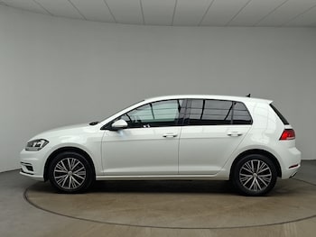 Used Volkswagen Golf 2017 for sale - 78808683: Photo