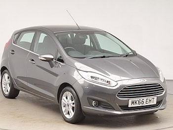 2016 - 1.25 82 Zetec 5dr