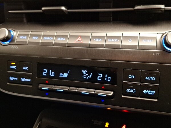 Used Hyundai KONA 2025 for sale - 76309272: Photo 14