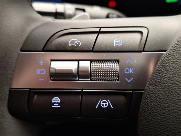 Used Hyundai KONA 2025 for sale - 76309272: Photo 16