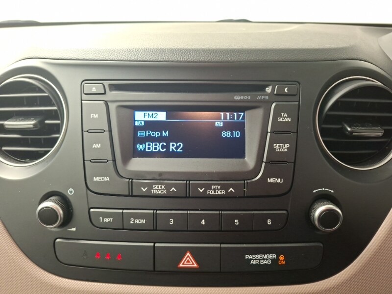 Used Hyundai i10 2015 for sale - 77832569: Photo 10