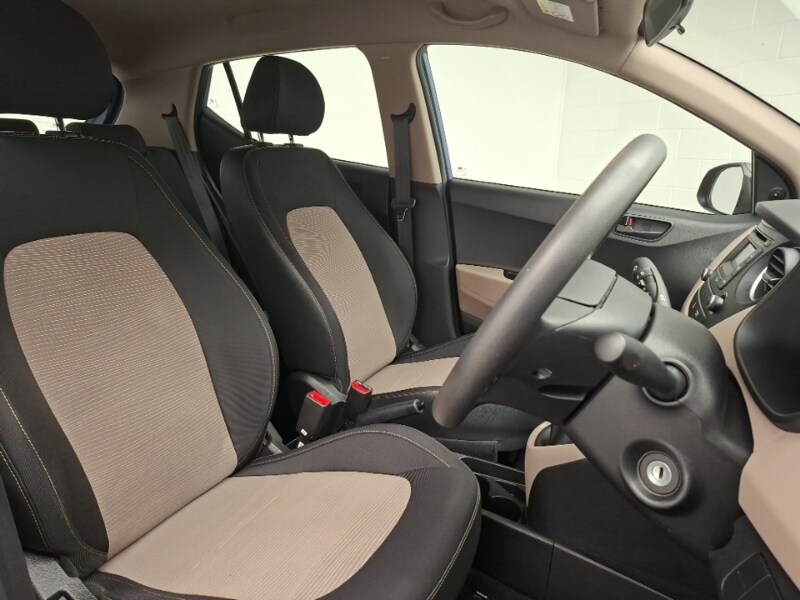 Used Hyundai i10 2015 for sale - 77832569: Photo 12