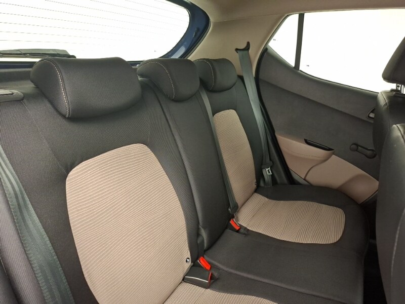 Used Hyundai i10 2015 for sale - 77832569: Photo 13