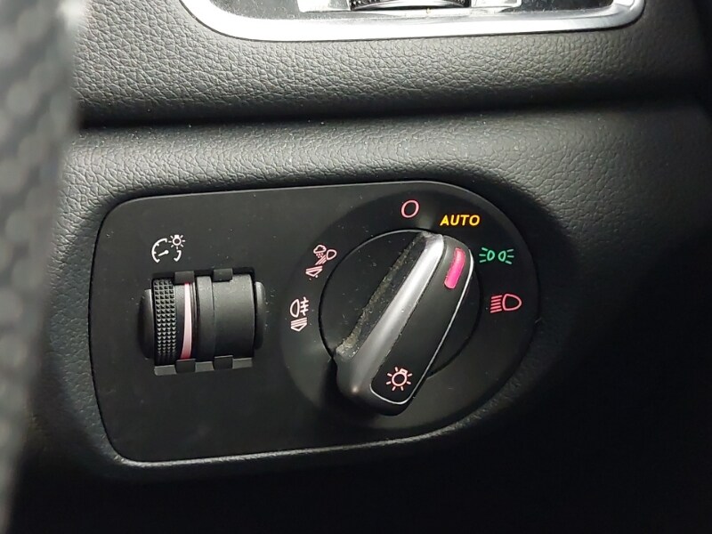 Used Audi Q3 2017 for sale - 77284441: Photo 17