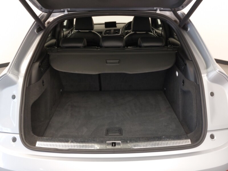 Used Audi Q3 2017 for sale - 77284441: Photo 8