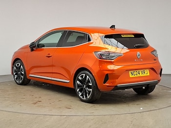 Used Renault Clio 2024 for sale - 77717000: Photo