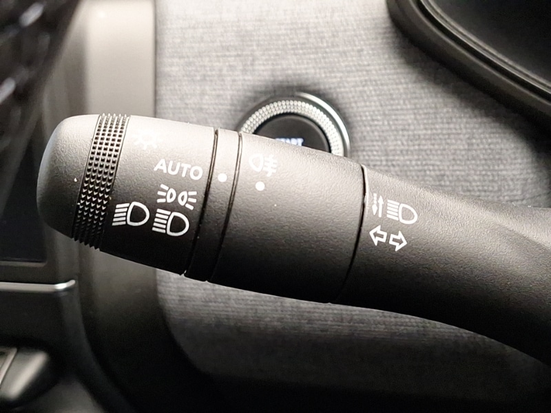 Used Renault Clio 2024 for sale - 76437807: Photo 16