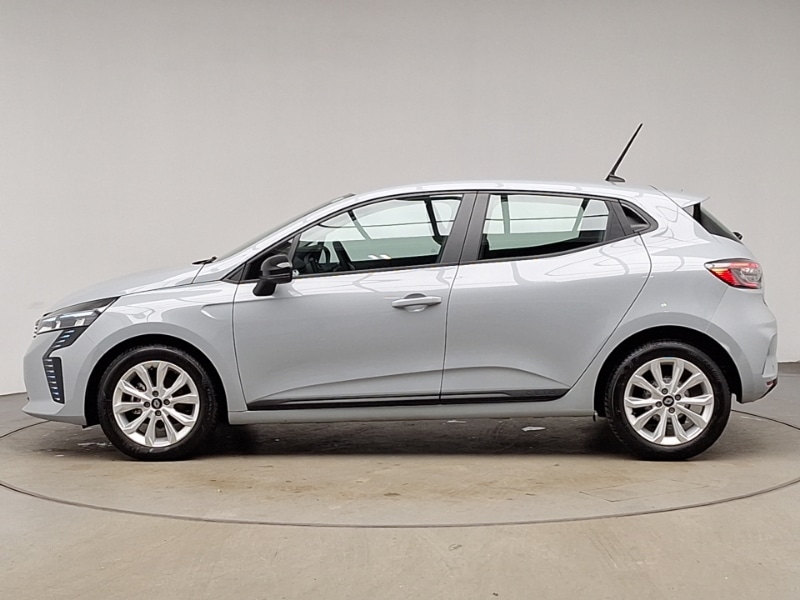 Used Renault Clio 2024 for sale - 76437807: Photo 4