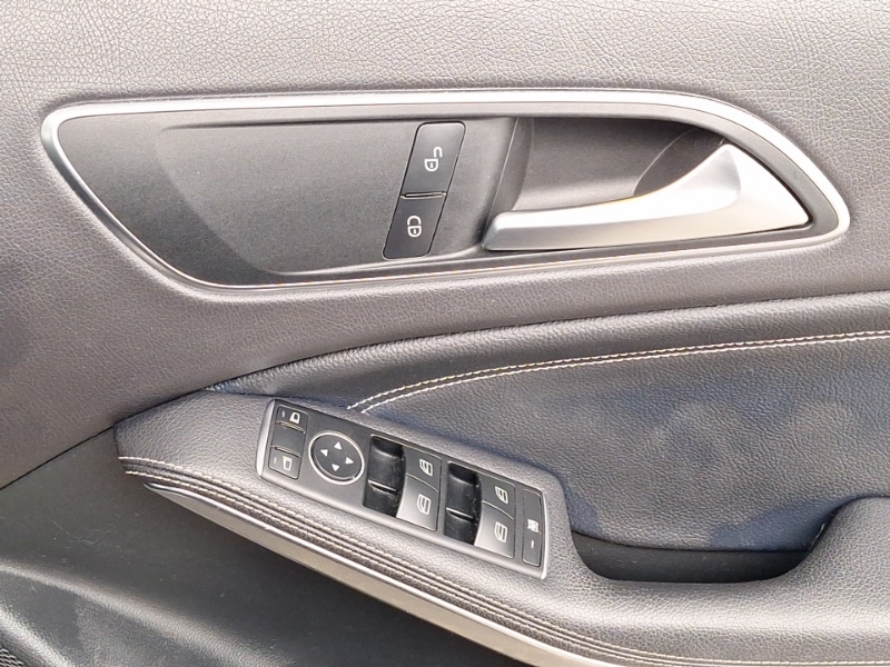 Used Mercedes-Benz GLA 2019 for sale - 76213100: Photo 14