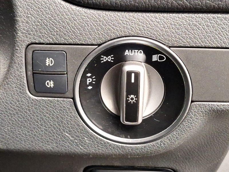Used Mercedes-Benz GLA 2019 for sale - 76213100: Photo 15