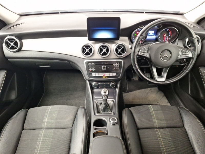 Used Mercedes-Benz GLA 2019 for sale - 76213100: Photo 2