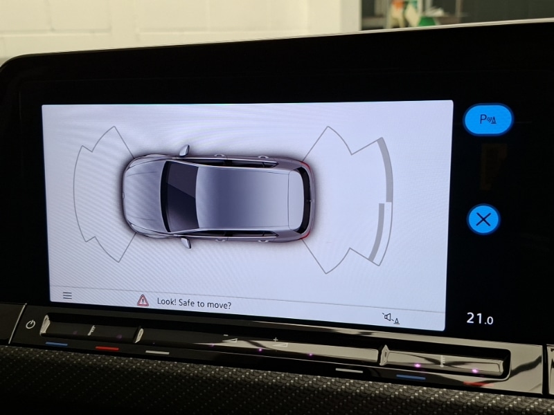 Used Volkswagen Golf 2023 for sale - 77652289: Photo 11