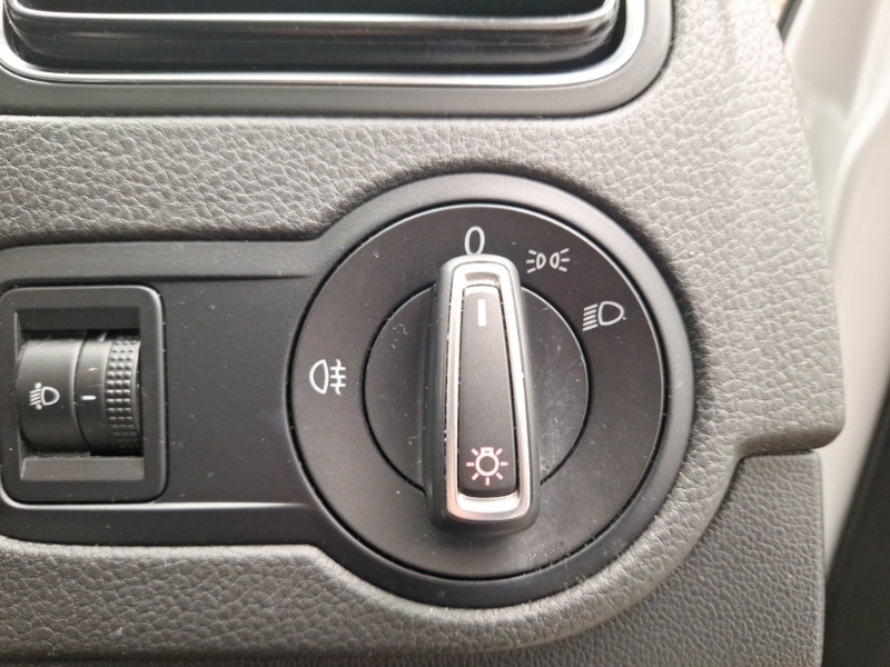 Used Volkswagen Polo 2016 for sale - 76800135: Photo 12