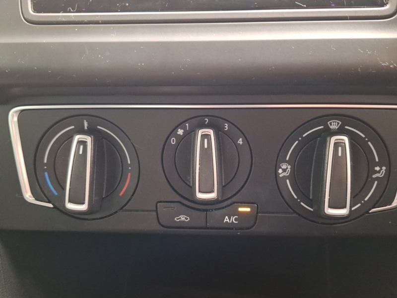 Used Volkswagen Polo 2016 for sale - 76800135: Photo 13