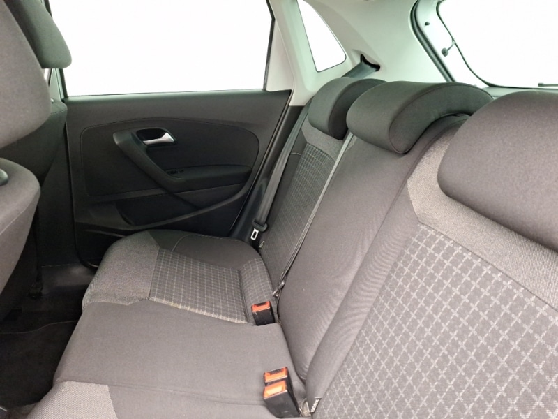 Used Volkswagen Polo 2016 for sale - 76800135: Photo 6