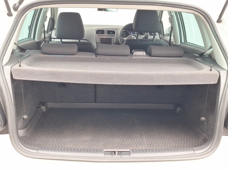 Used Volkswagen Polo 2016 for sale - 76800135: Photo 8