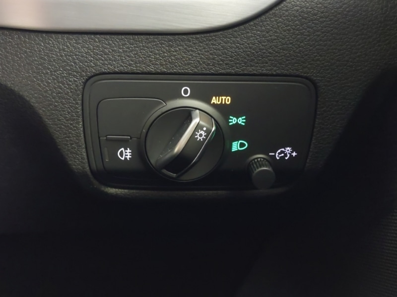 Used Audi Q2 2023 for sale - 76602421: Photo 17