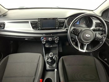Used Kia Rio 2019 for sale - 79420499: Photo