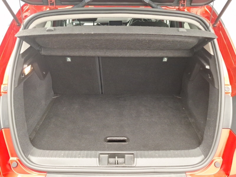 Used Renault Captur 2020 for sale - 77304348: Photo 8