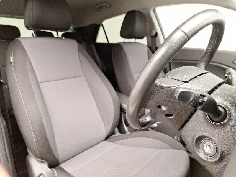 Used Hyundai i20 2018 for sale - 76217998: Photo 12