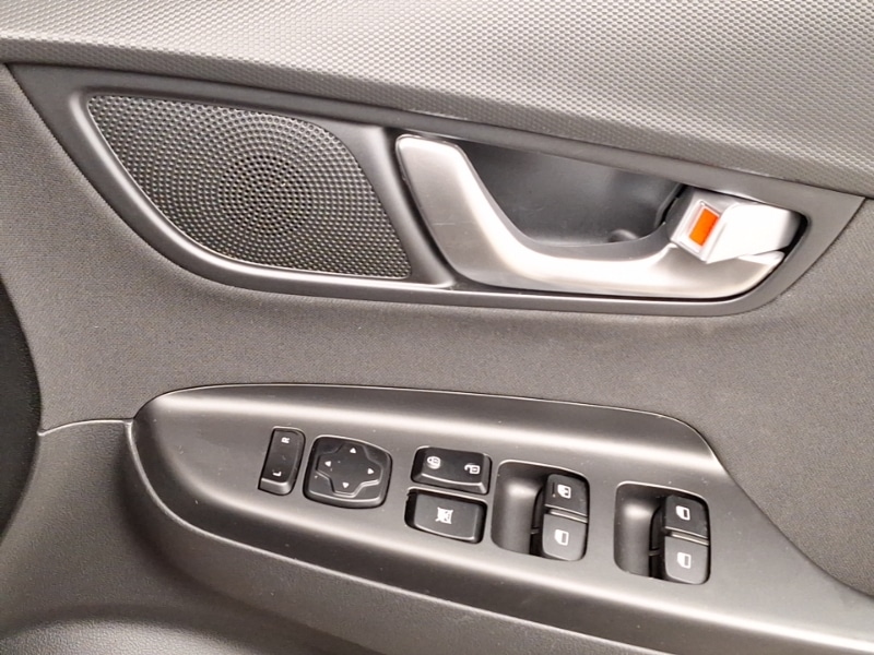 Used Hyundai KONA 2022 for sale - 77644989: Photo 14