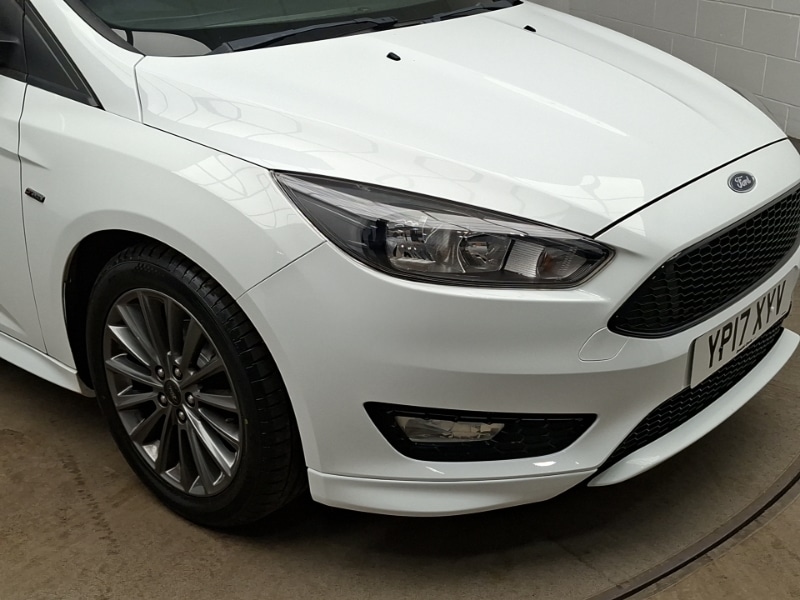 Used Ford Focus 2017 for sale - 78041311: Photo 9