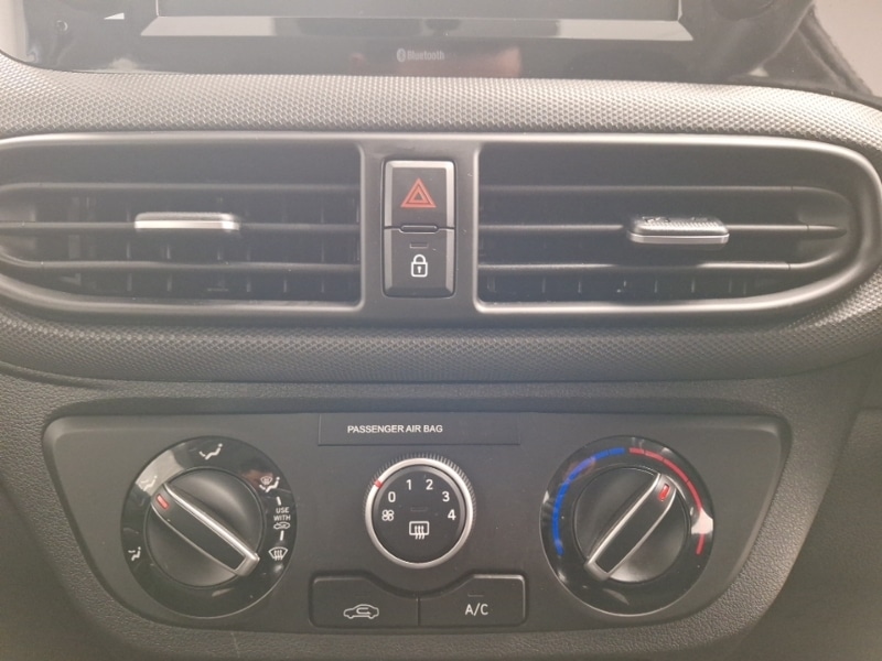 Used Hyundai i10 2023 for sale - 76602460: Photo 13