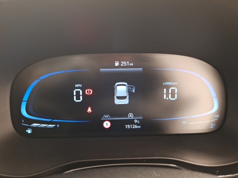 Used Hyundai i10 2023 for sale - 76602460: Photo 19