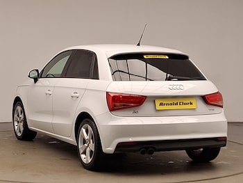 Used Audi A1 2015 for sale - 76537033: Photo