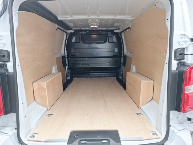 Used Vauxhall Vivaro 2024 for sale - 76842591: Photo 8