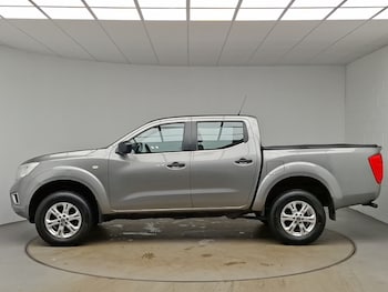 Used Nissan Navara 2021 for sale - 79087309: Photo