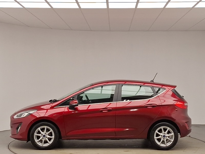 Used Ford Fiesta 2017 for sale - 76556108: Photo 4